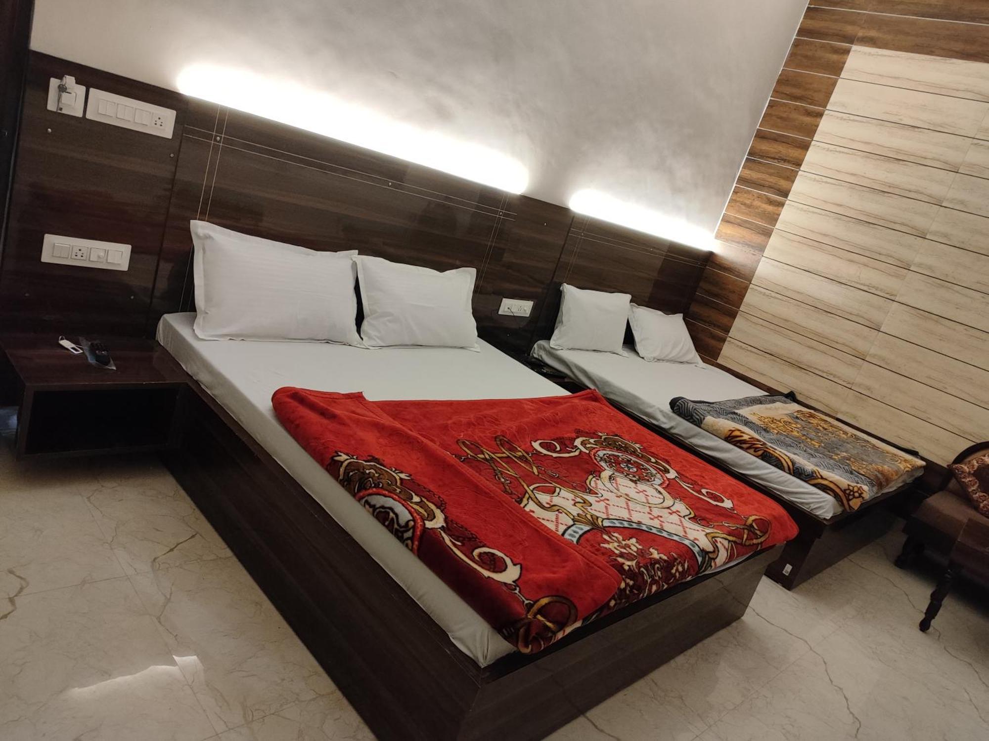 4N Homestay- Golden Temple View 阿姆利则 外观 照片